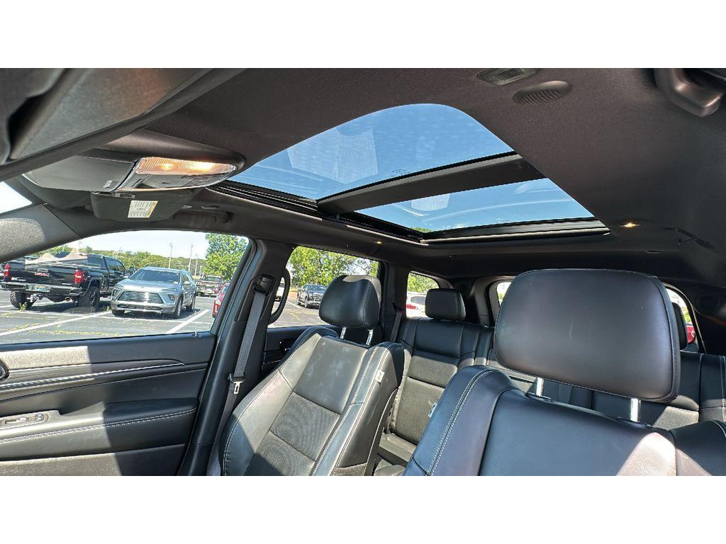 used 2021 Jeep Grand Cherokee car, priced at $31,698