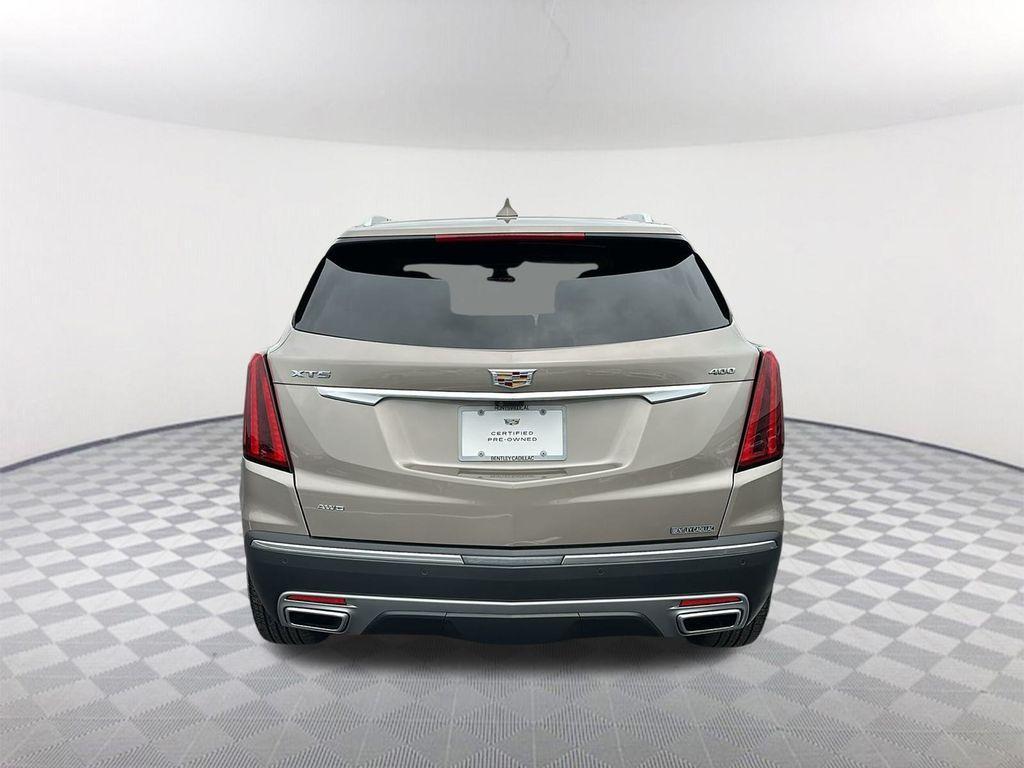 used 2022 Cadillac XT5 car, priced at $39,587