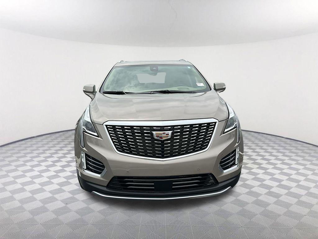 used 2022 Cadillac XT5 car, priced at $39,587