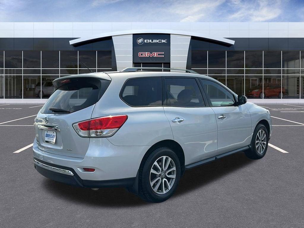used 2016 Nissan Pathfinder car, priced at $8,998