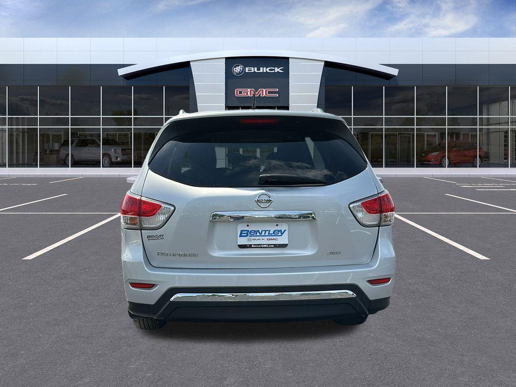 used 2016 Nissan Pathfinder car, priced at $10,455