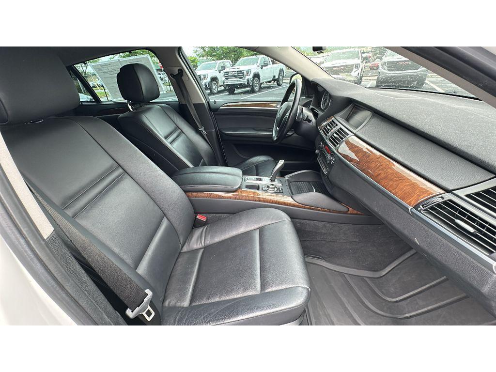 used 2013 BMW X6 car, priced at $7,000