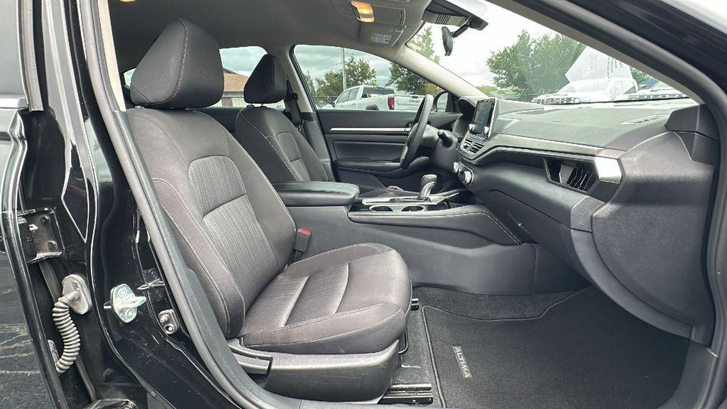 used 2023 Nissan Altima car, priced at $19,900
