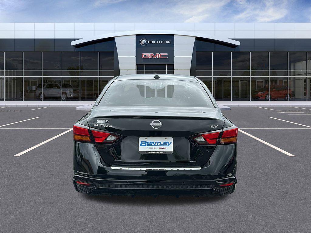 used 2023 Nissan Altima car, priced at $19,900