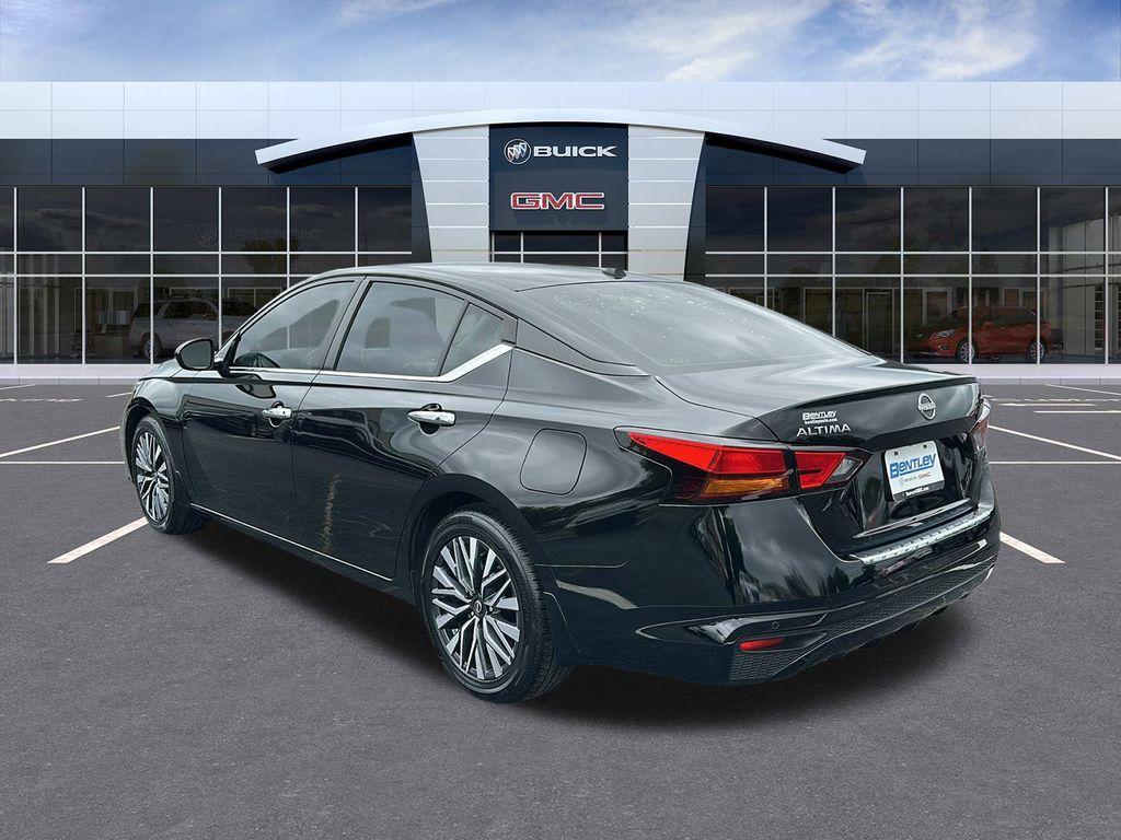 used 2023 Nissan Altima car, priced at $19,900
