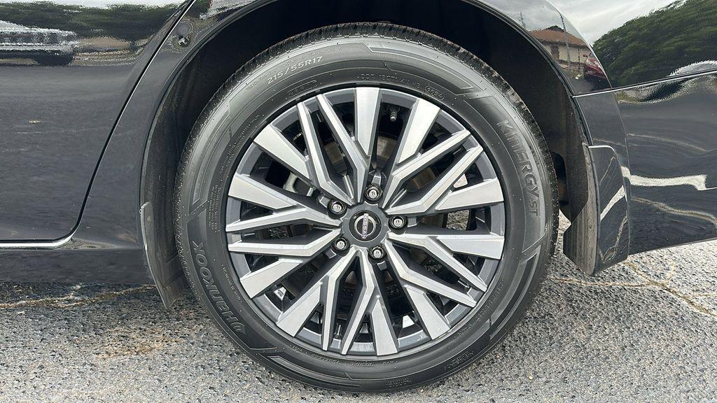 used 2023 Nissan Altima car, priced at $19,900