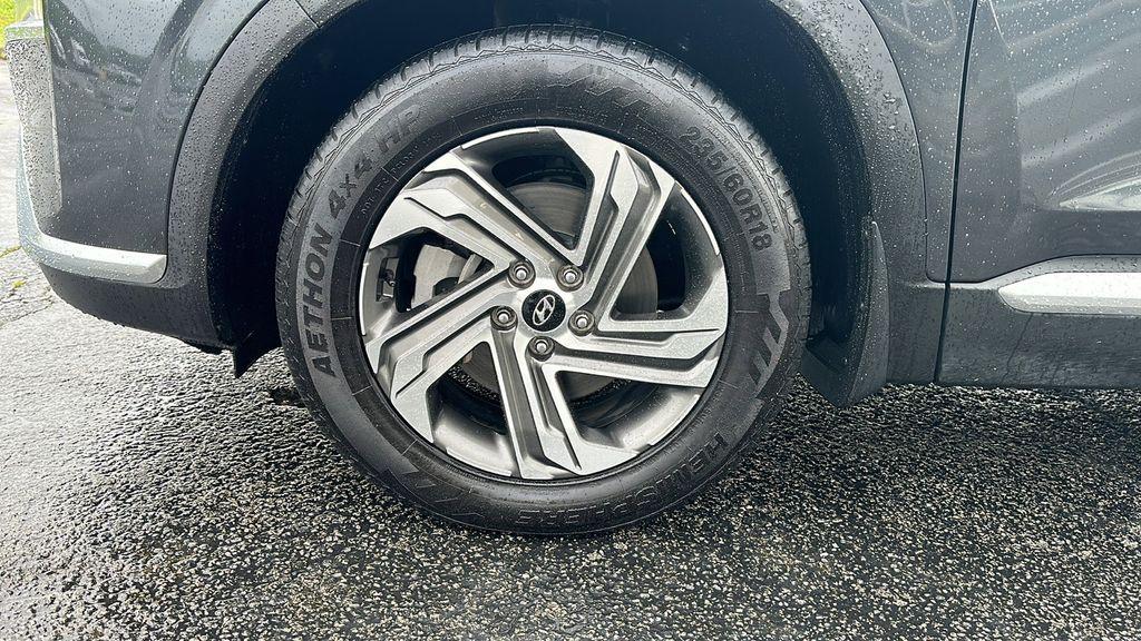 used 2022 Hyundai Santa Fe car, priced at $20,998