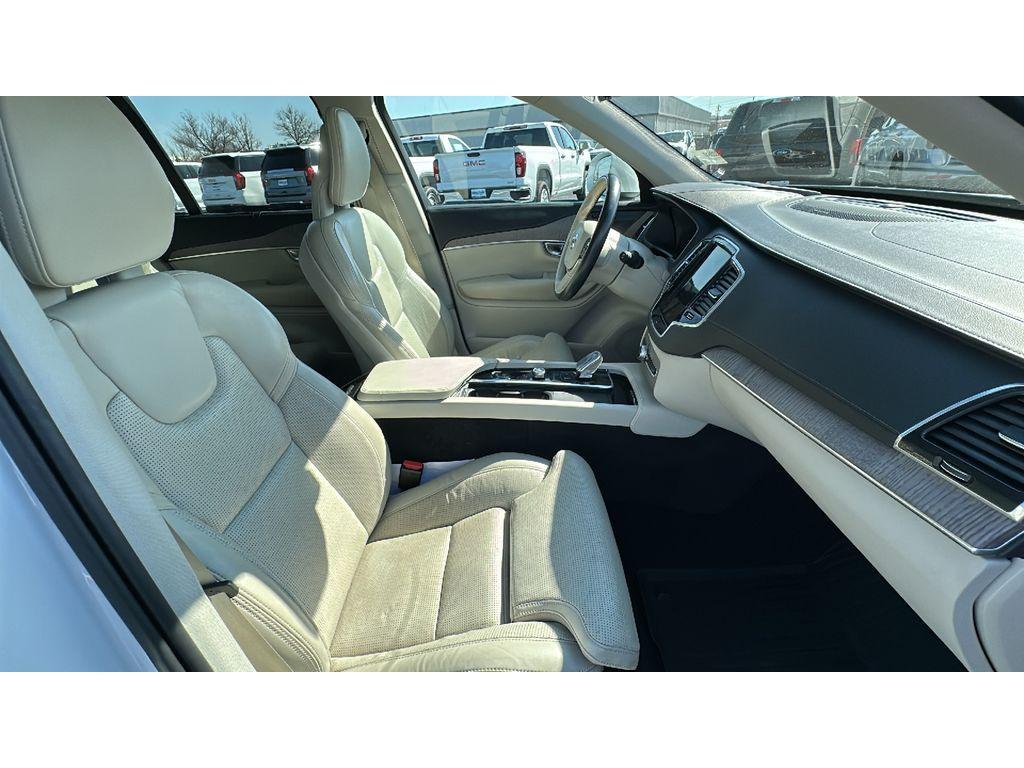 used 2022 Volvo XC90 Recharge Plug-In Hybrid car, priced at $28,733
