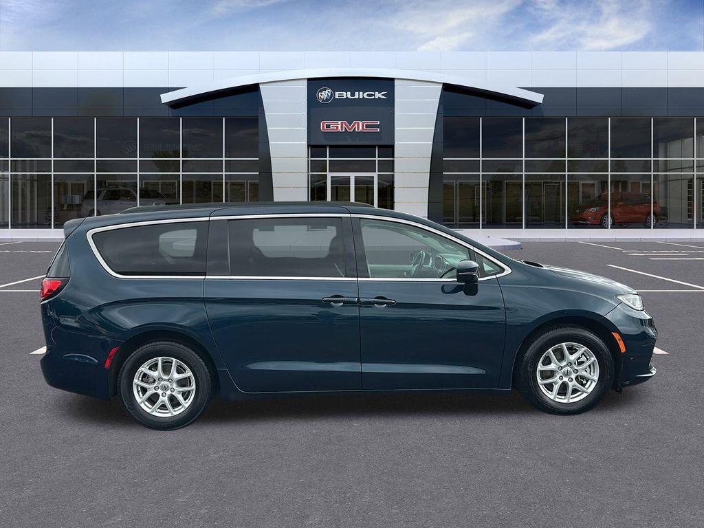 used 2022 Chrysler Pacifica car, priced at $17,848