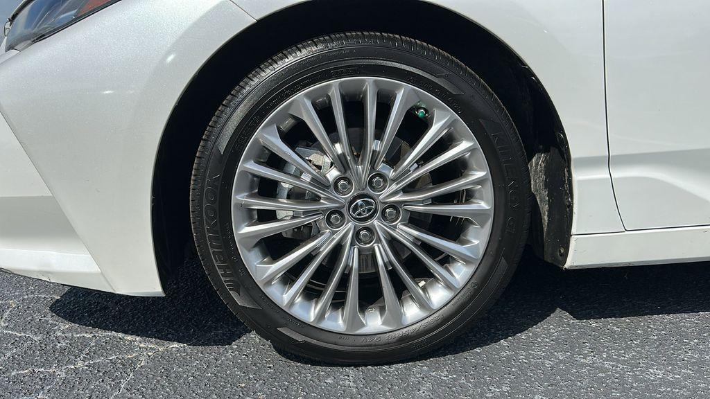 used 2019 Toyota Avalon car, priced at $30,281