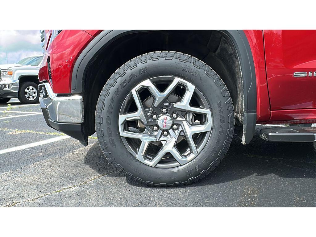 used 2023 GMC Sierra 1500 car, priced at $45,239