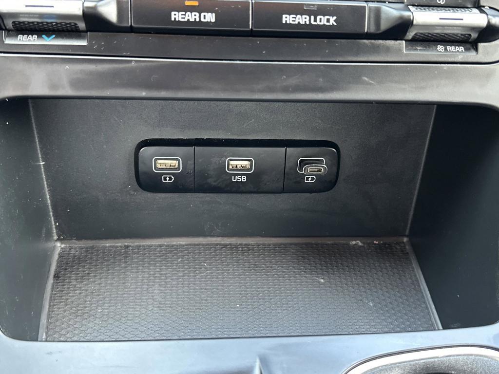 used 2022 Kia Carnival car, priced at $22,958