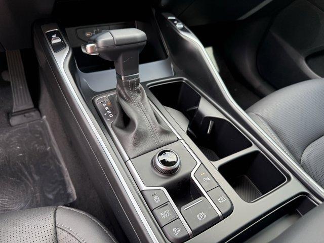 new 2025 Kia Sorento car, priced at $39,743