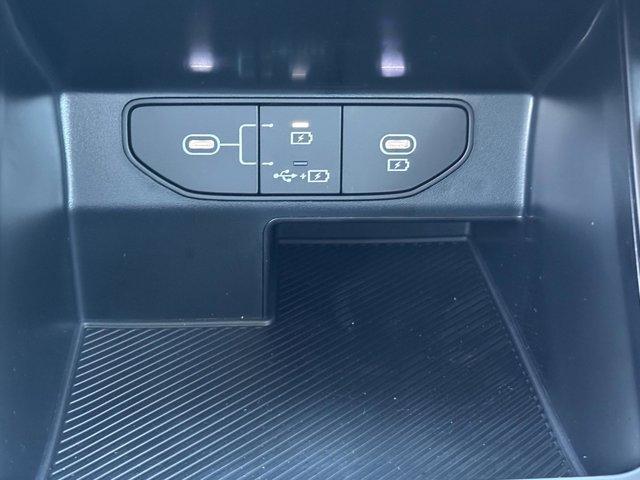 new 2026 Kia Sorento car, priced at $32,533