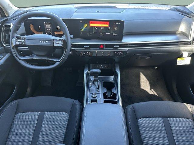 new 2026 Kia Sorento car, priced at $32,533