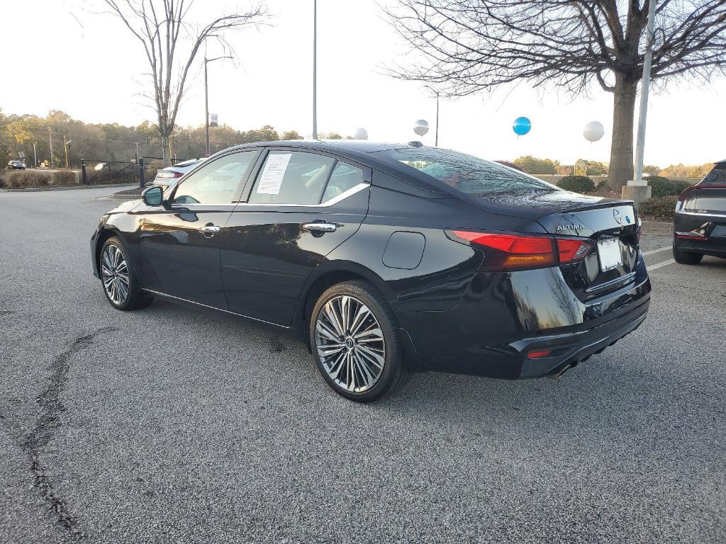 used 2023 Nissan Altima car, priced at $22,958