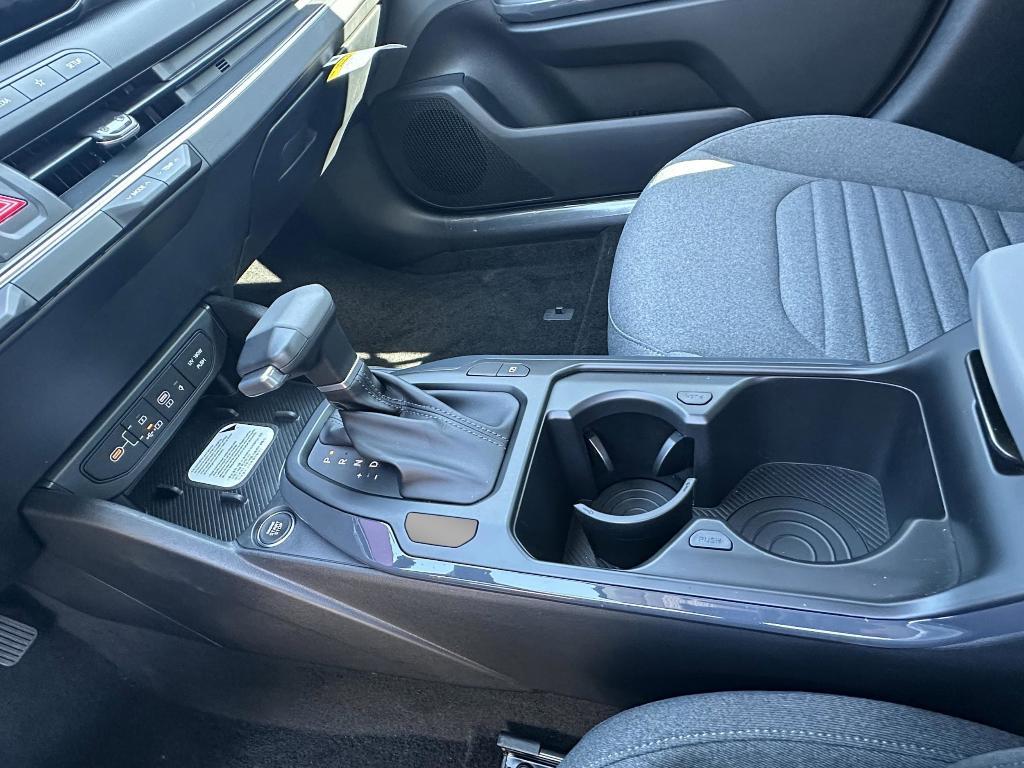 new 2025 Kia K4 car, priced at $24,941