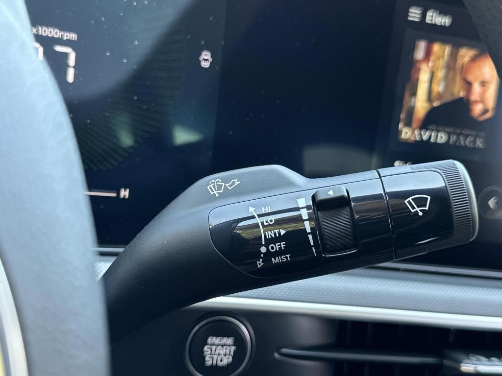 new 2025 Kia K5 car, priced at $27,123