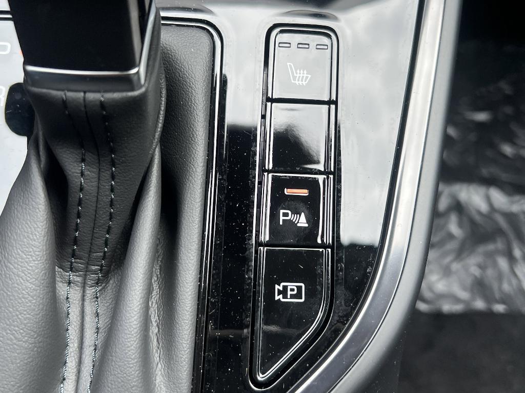 new 2024 Kia Niro car, priced at $28,250