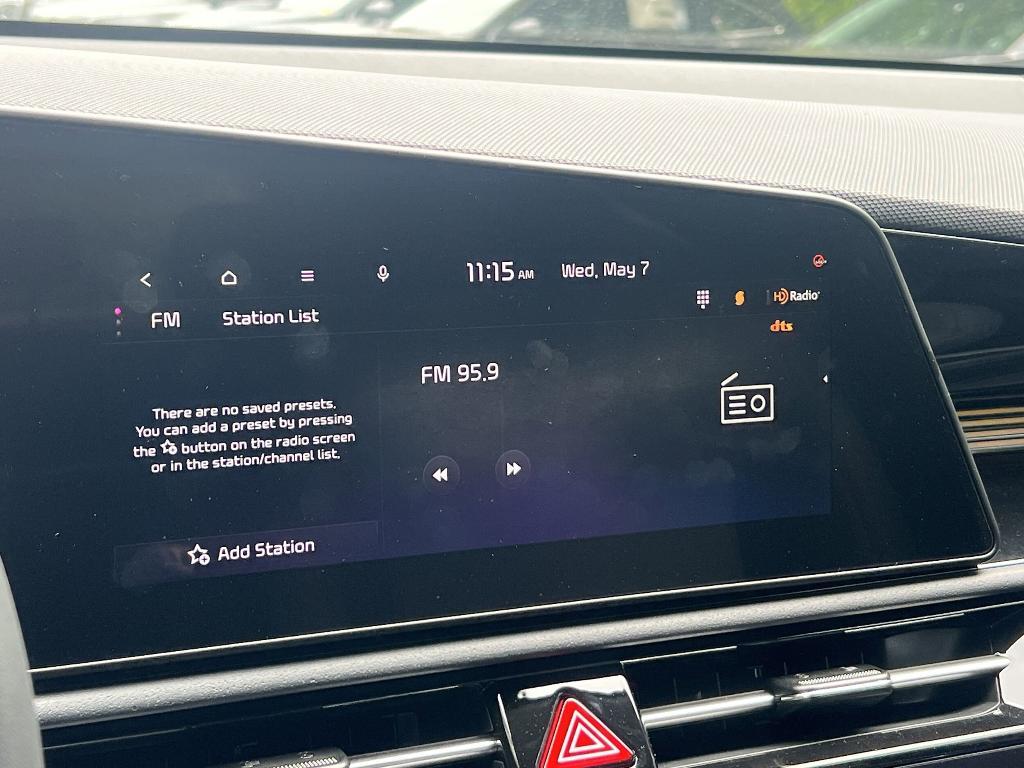 new 2024 Kia Niro car, priced at $28,250