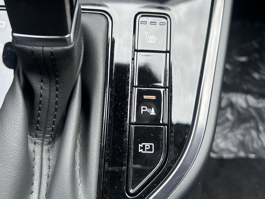 new 2024 Kia Niro car, priced at $28,250