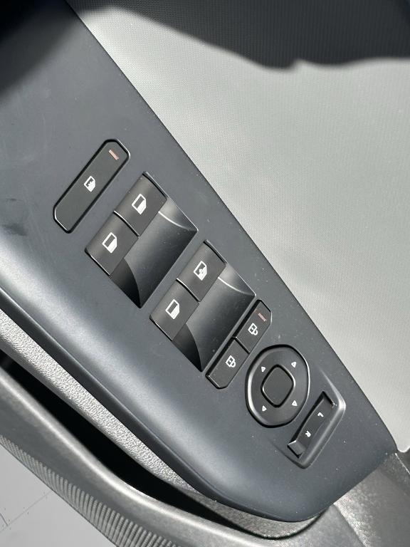 new 2025 Kia K4 car, priced at $23,156