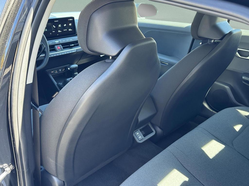 new 2025 Kia K4 car, priced at $23,156