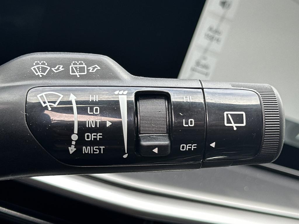 new 2026 Kia Sorento car, priced at $40,698