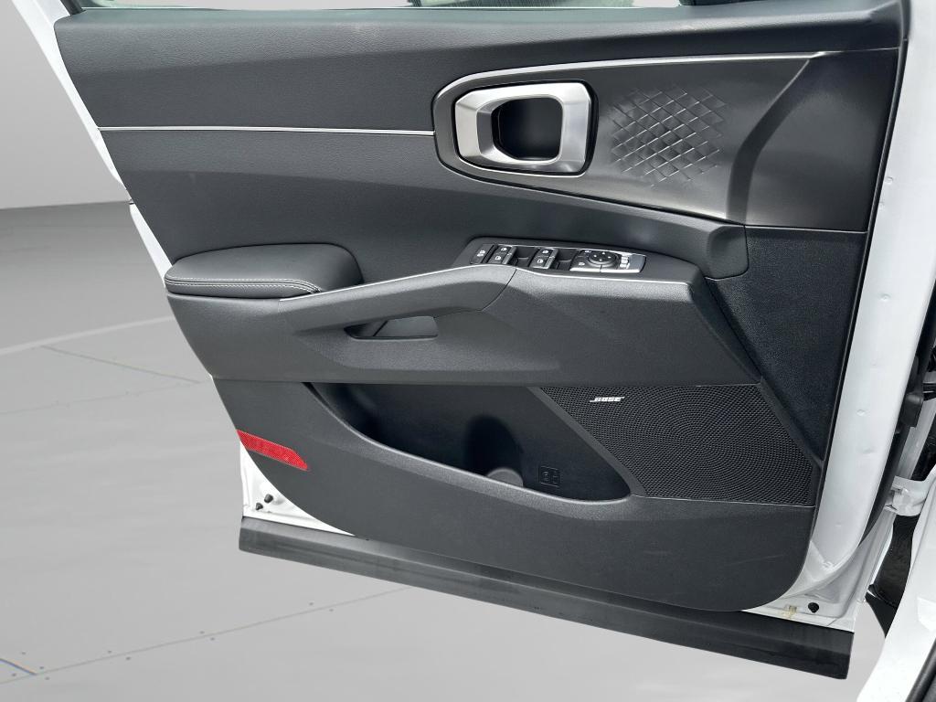 new 2026 Kia Sorento car, priced at $41,126