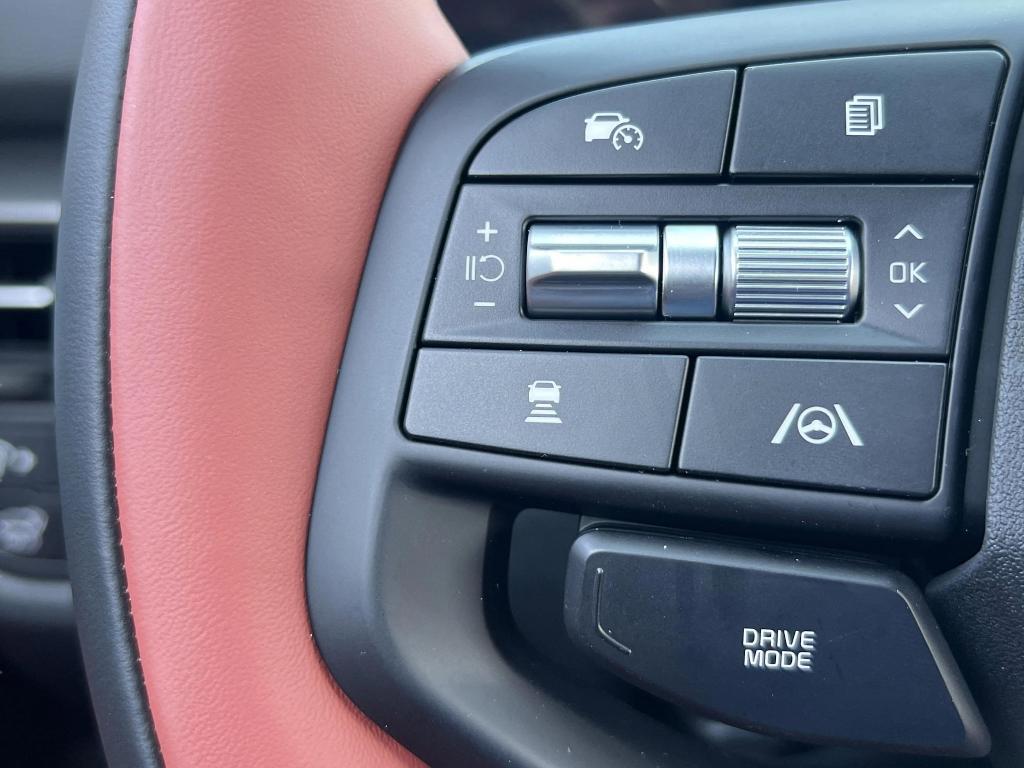 new 2026 Kia Sportage car, priced at $37,000