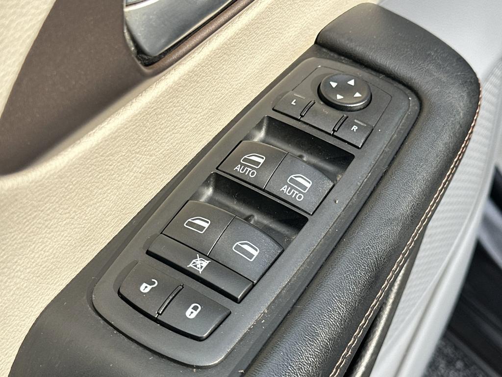 used 2019 Chrysler Pacifica car, priced at $9,999