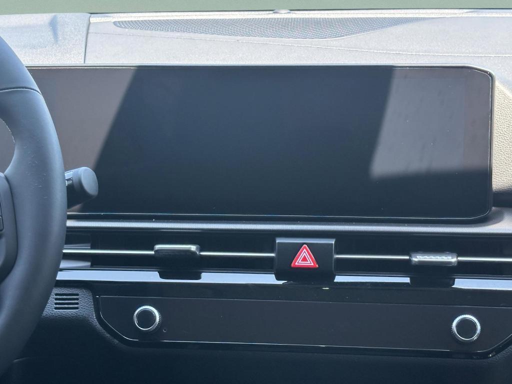 new 2026 Kia Sportage car, priced at $32,305