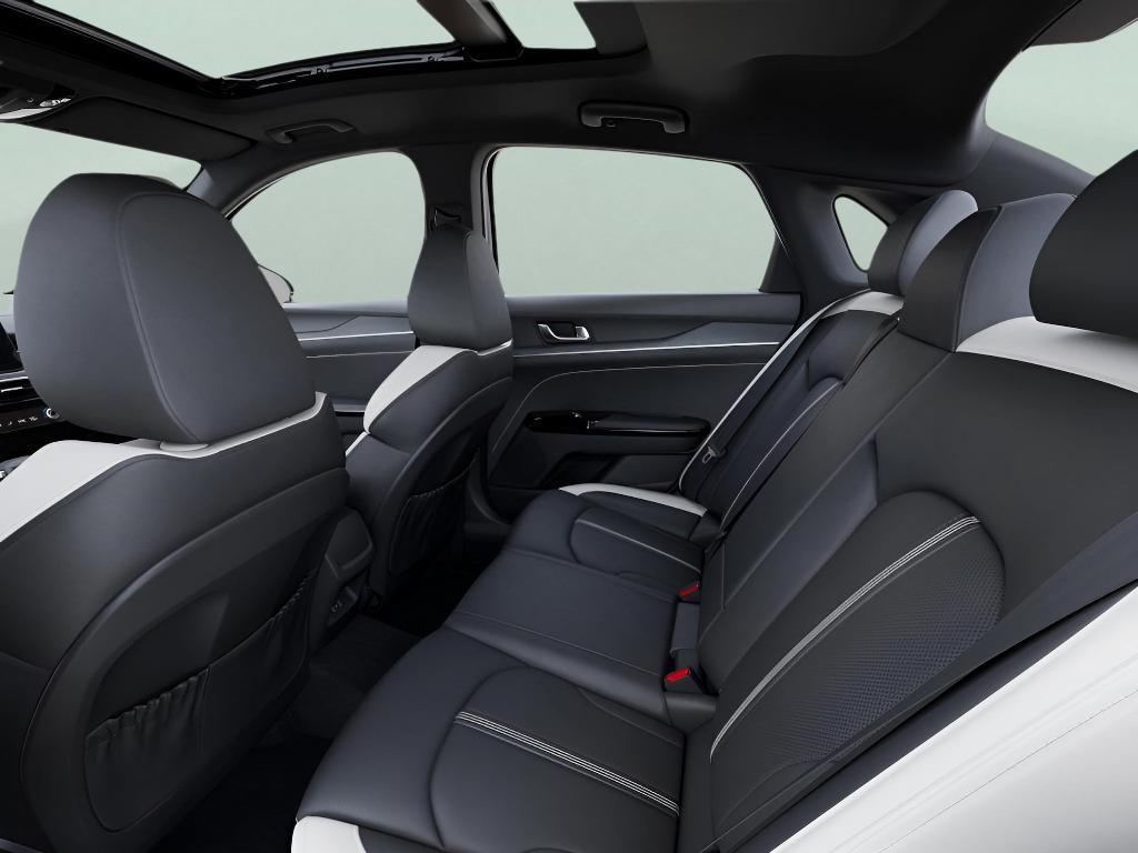 new 2025 Kia K5 car, priced at $30,443
