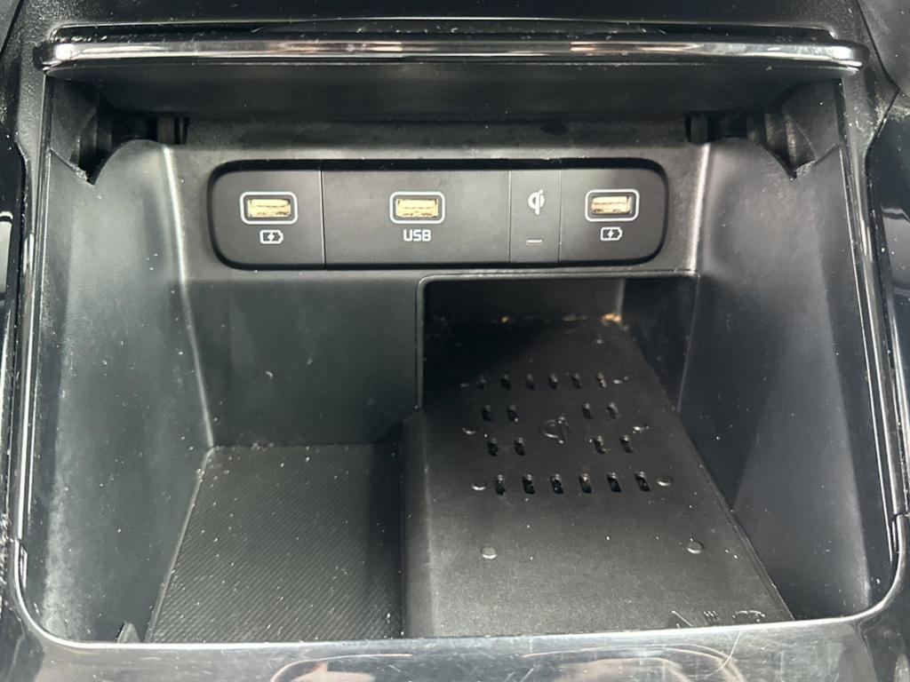 used 2021 Kia Sorento car, priced at $23,601