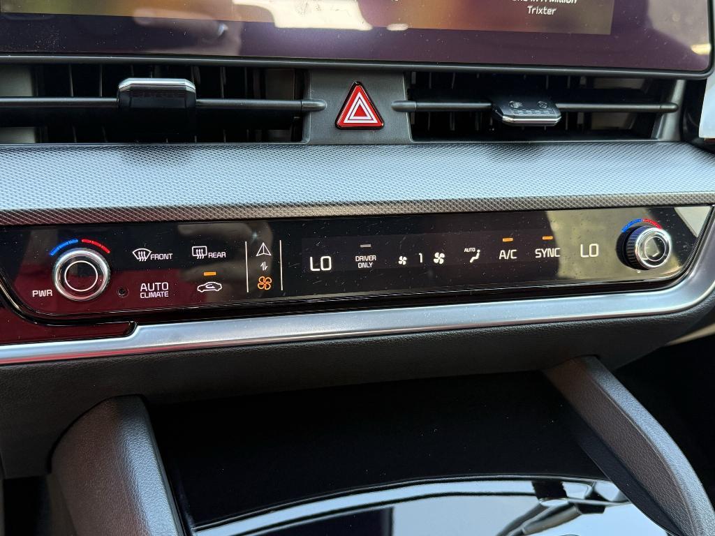 new 2025 Kia Sportage Hybrid car, priced at $37,516