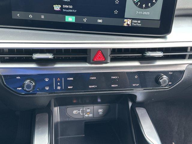 new 2025 Kia Sorento car, priced at $32,281