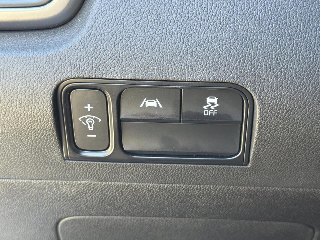 used 2022 Kia Sorento car, priced at $20,999