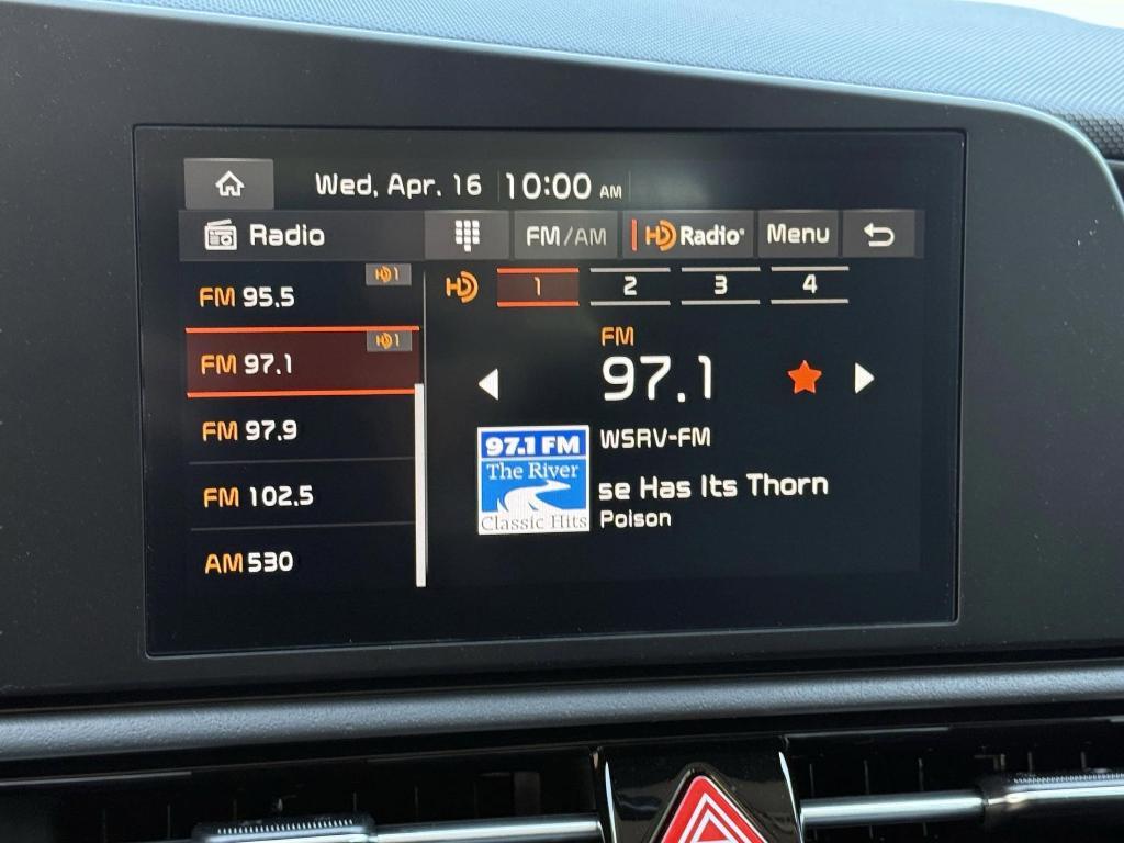 new 2025 Kia Niro car, priced at $28,011