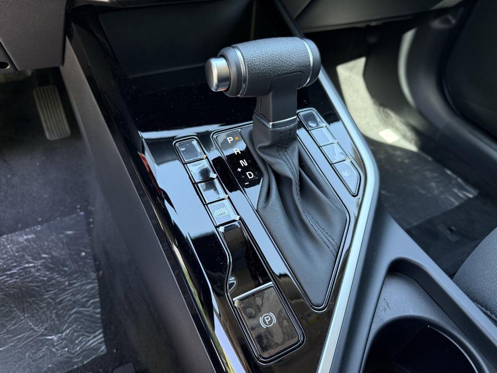 new 2025 Kia Niro car, priced at $28,011
