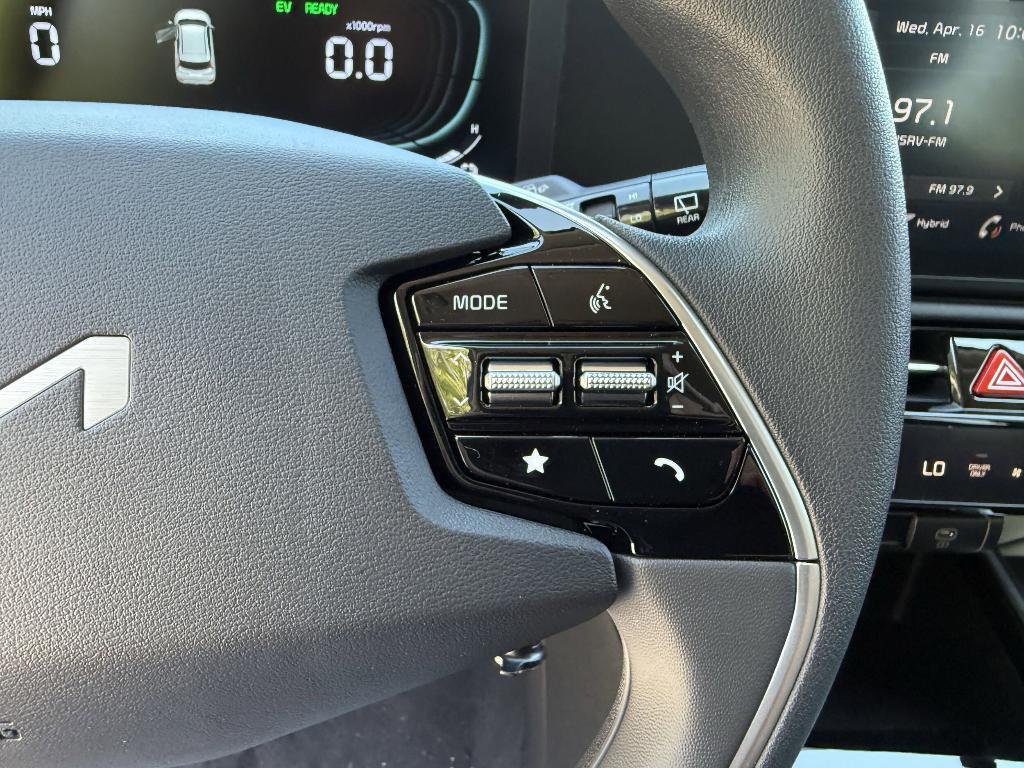 new 2025 Kia Niro car, priced at $28,011