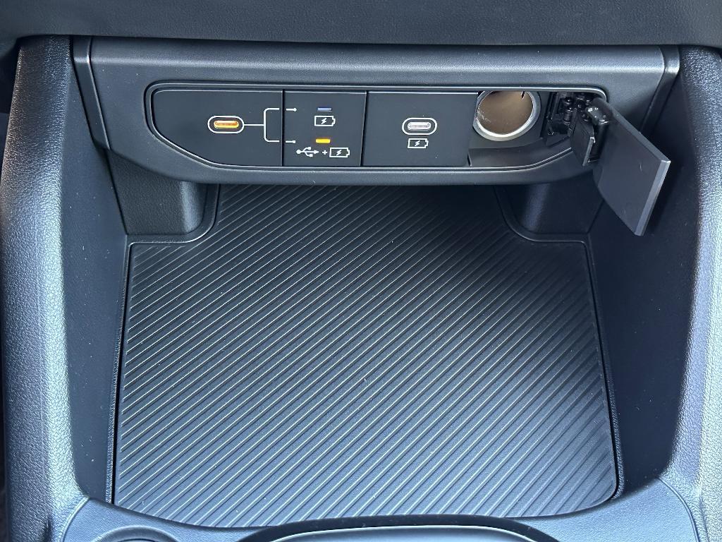 new 2025 Kia K4 car, priced at $23,400