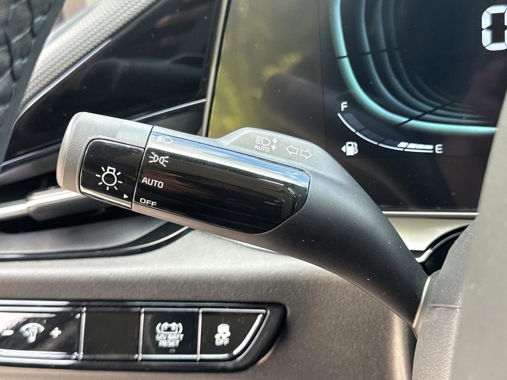 new 2025 Kia Niro car, priced at $29,000