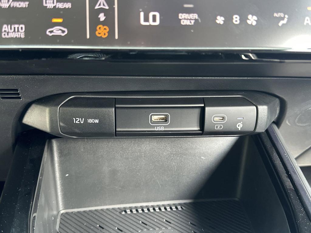 new 2025 Kia Niro car, priced at $29,000