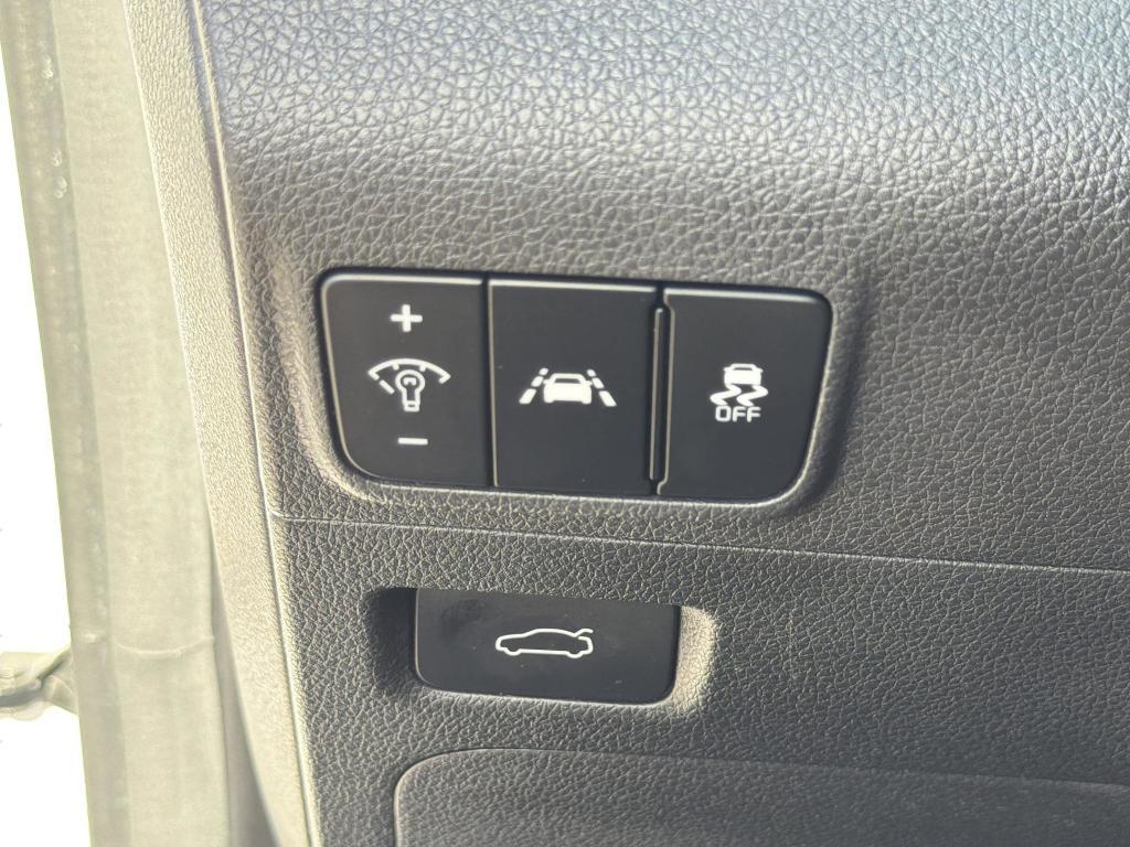 used 2022 Kia K5 car, priced at $21,390