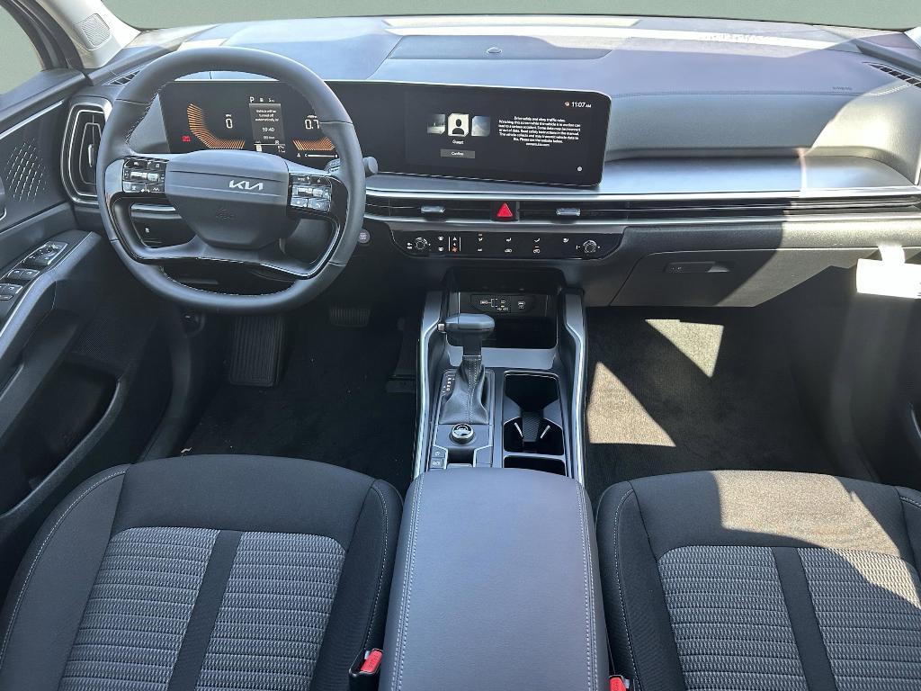 new 2026 Kia Sorento car, priced at $32,656