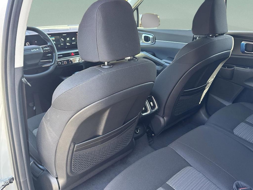 new 2026 Kia Sorento car, priced at $32,656