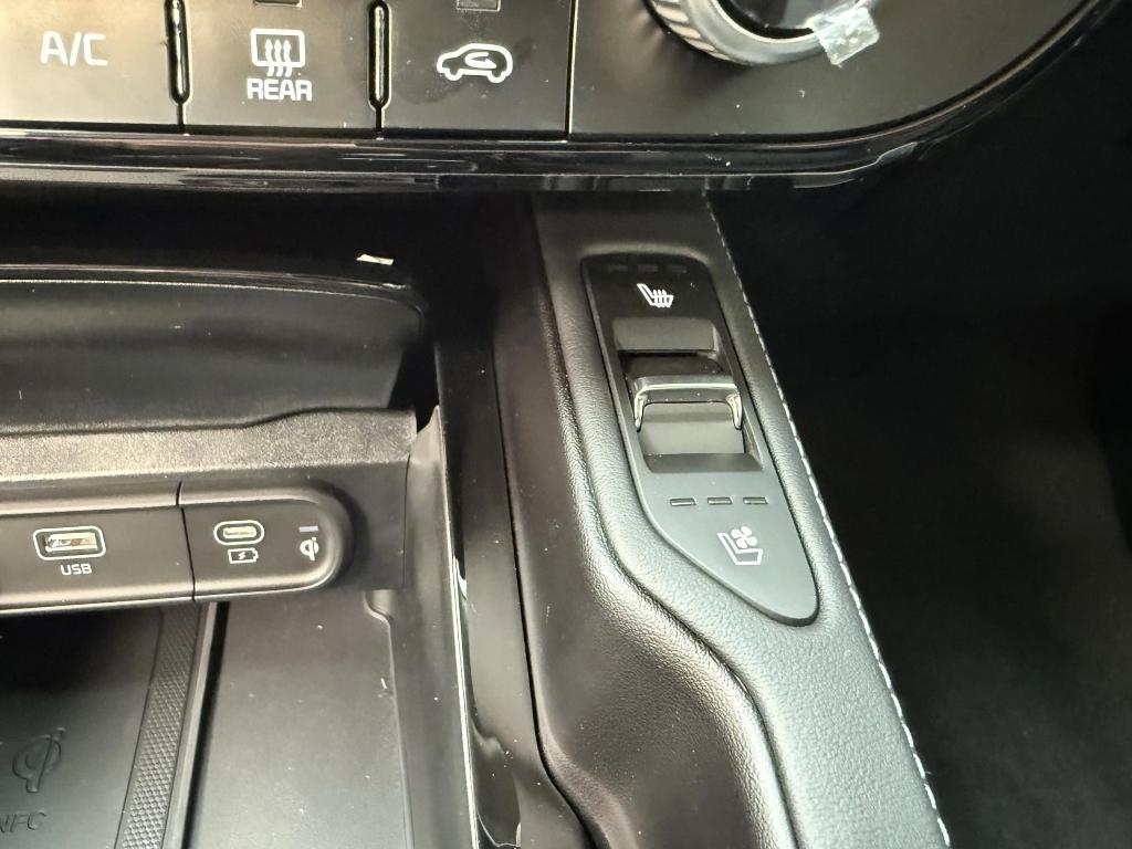 new 2025 Kia Telluride car, priced at $52,274