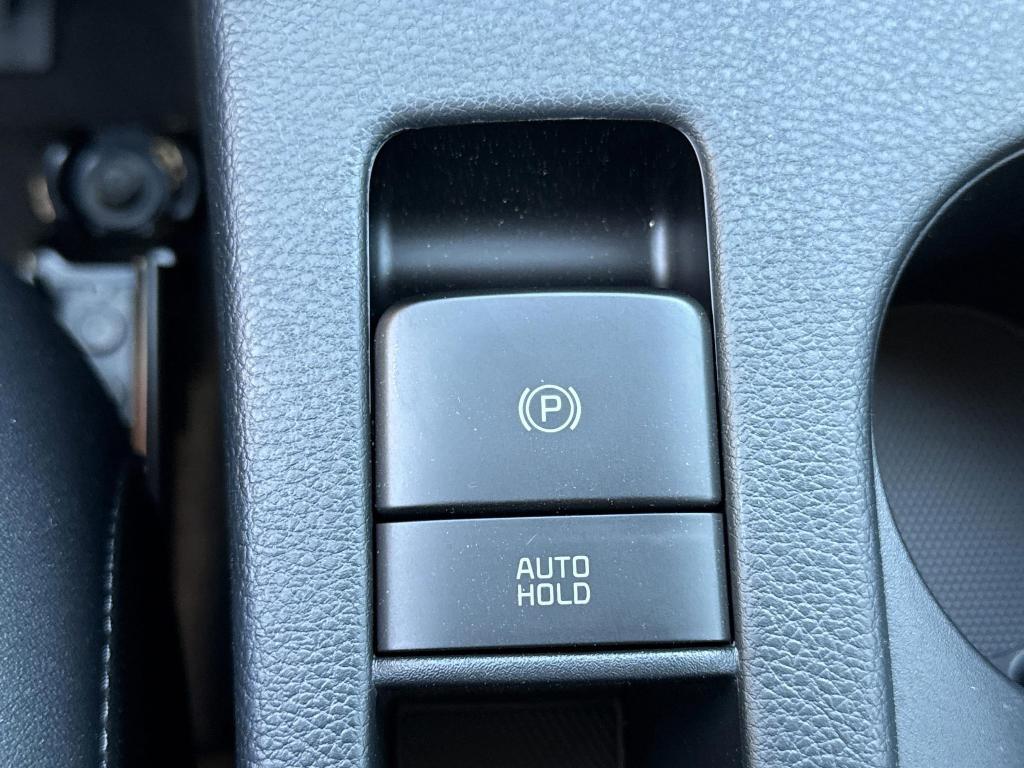 new 2025 Kia Seltos car, priced at $27,000