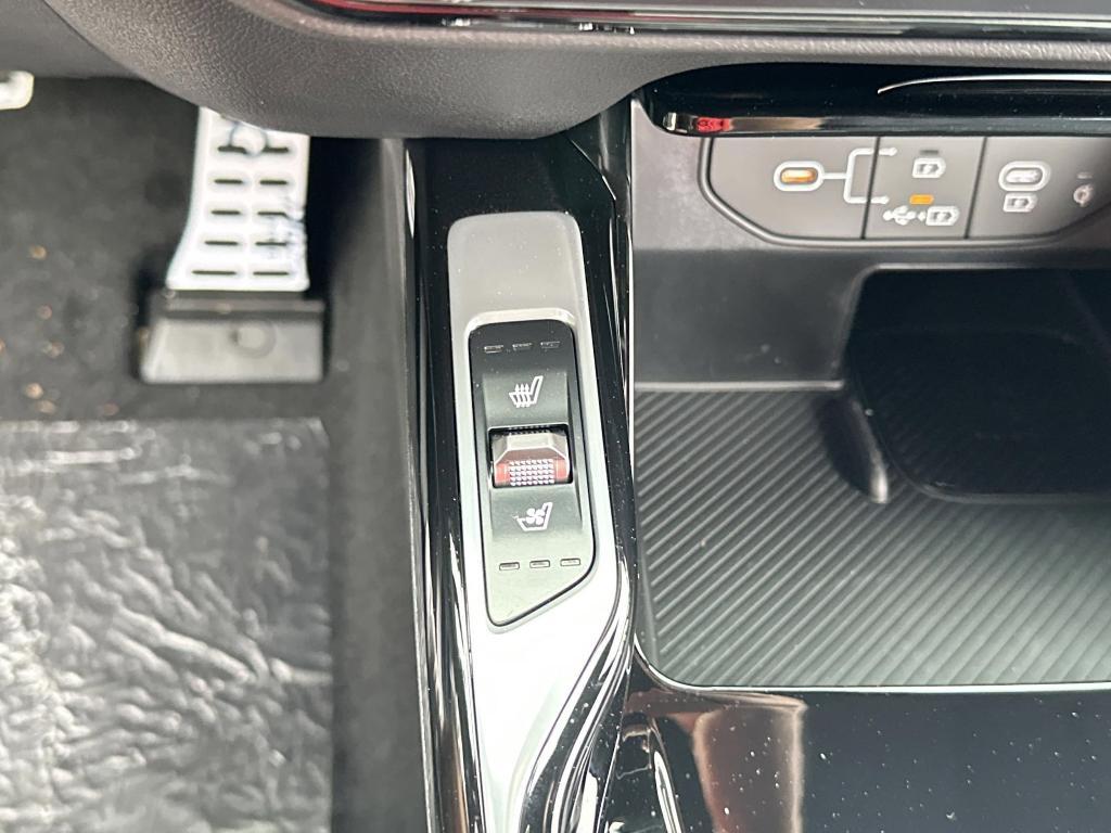 new 2025 Kia Sorento Hybrid car, priced at $46,346