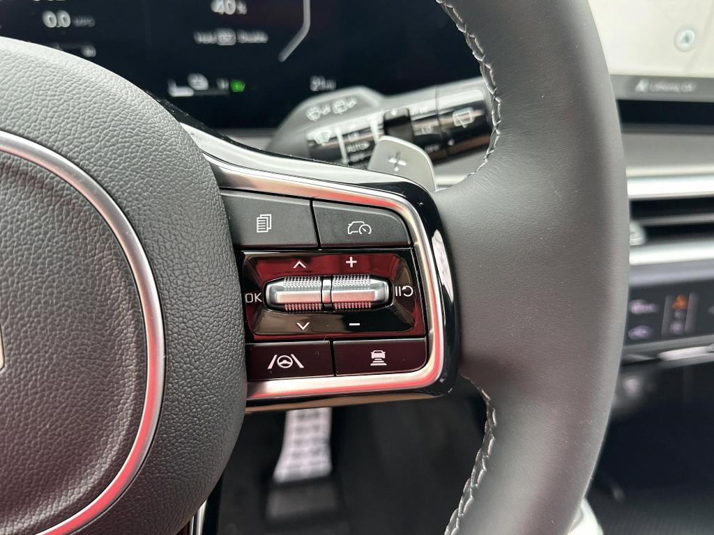 new 2025 Kia Sorento Hybrid car, priced at $46,346